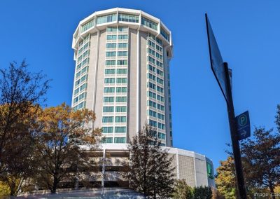 Holiday Inn1